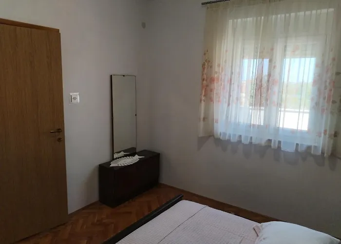 Andelka Apartment Vrsi