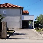 Andelka Apartment Vrsi