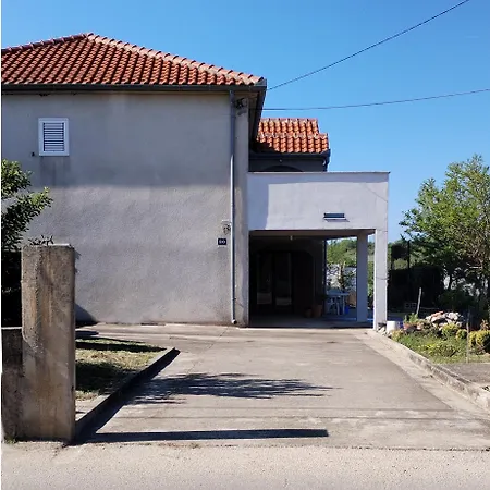 Andelka Apartment Vrsi